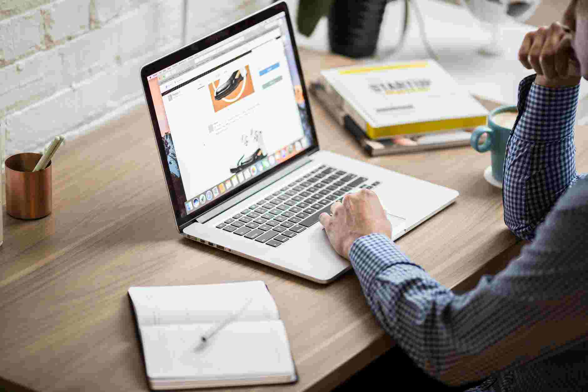 Avez-vous besoin d’un modérateur de site web pour votre site