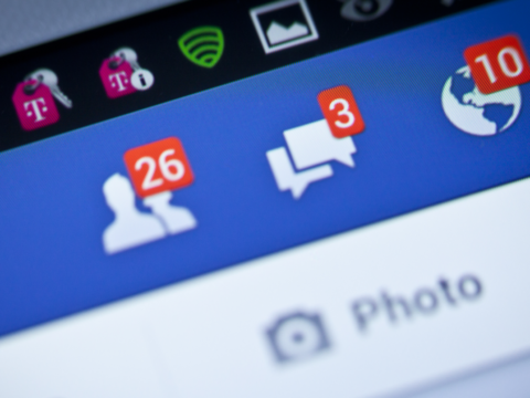 RÉVOLUTION : LES PSEUDOS ENFIN AUTORISÉS SUR FACEBOOK