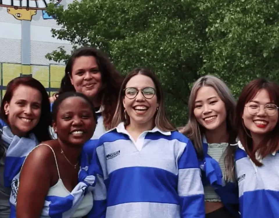 AIESEC image avant
